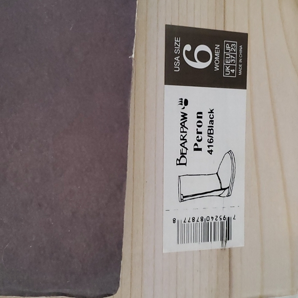 Bearpaw Peron Size 6 Black Sheepskin Tall Boots - Picture 2 of 5